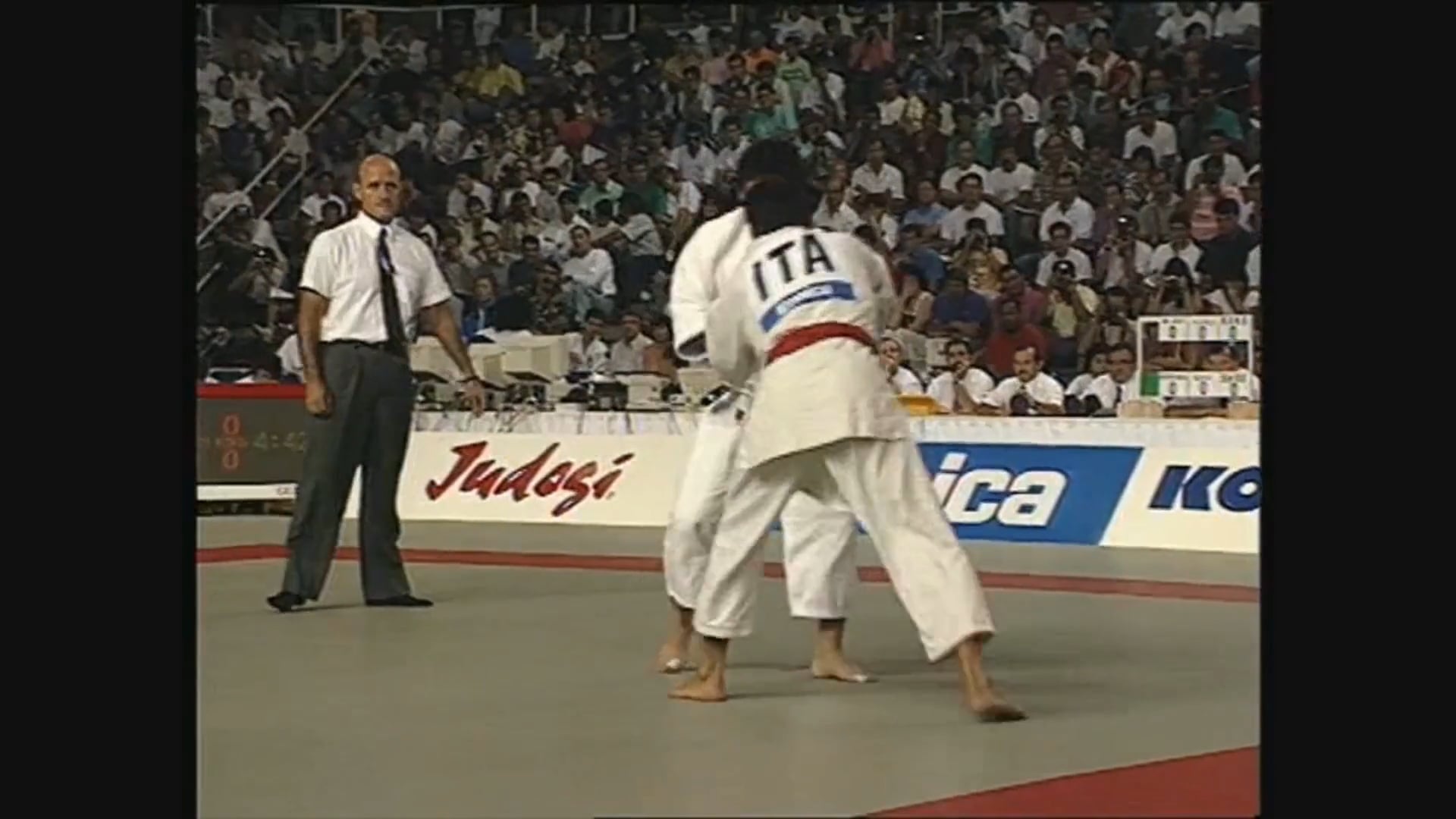 Toshihiko Koga - Kumi kata - right v right