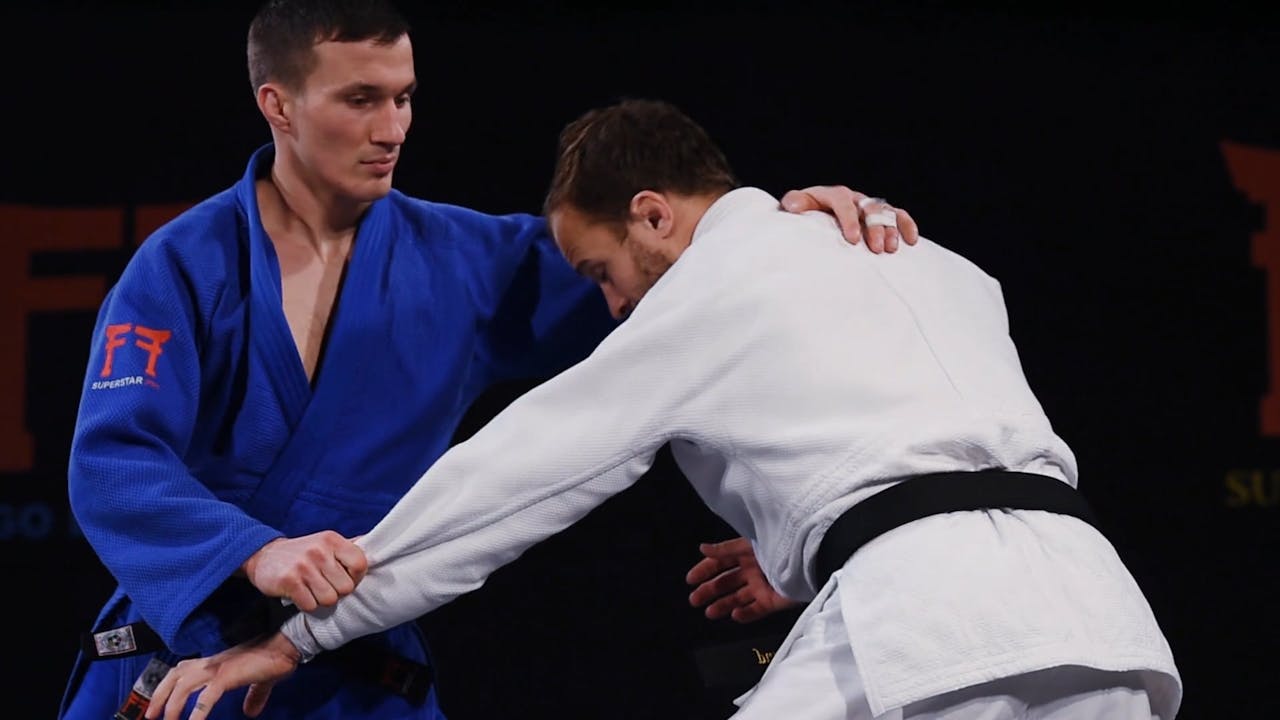 Kumi kata Controlling the sleeve Overview vs same Ugo Legrand