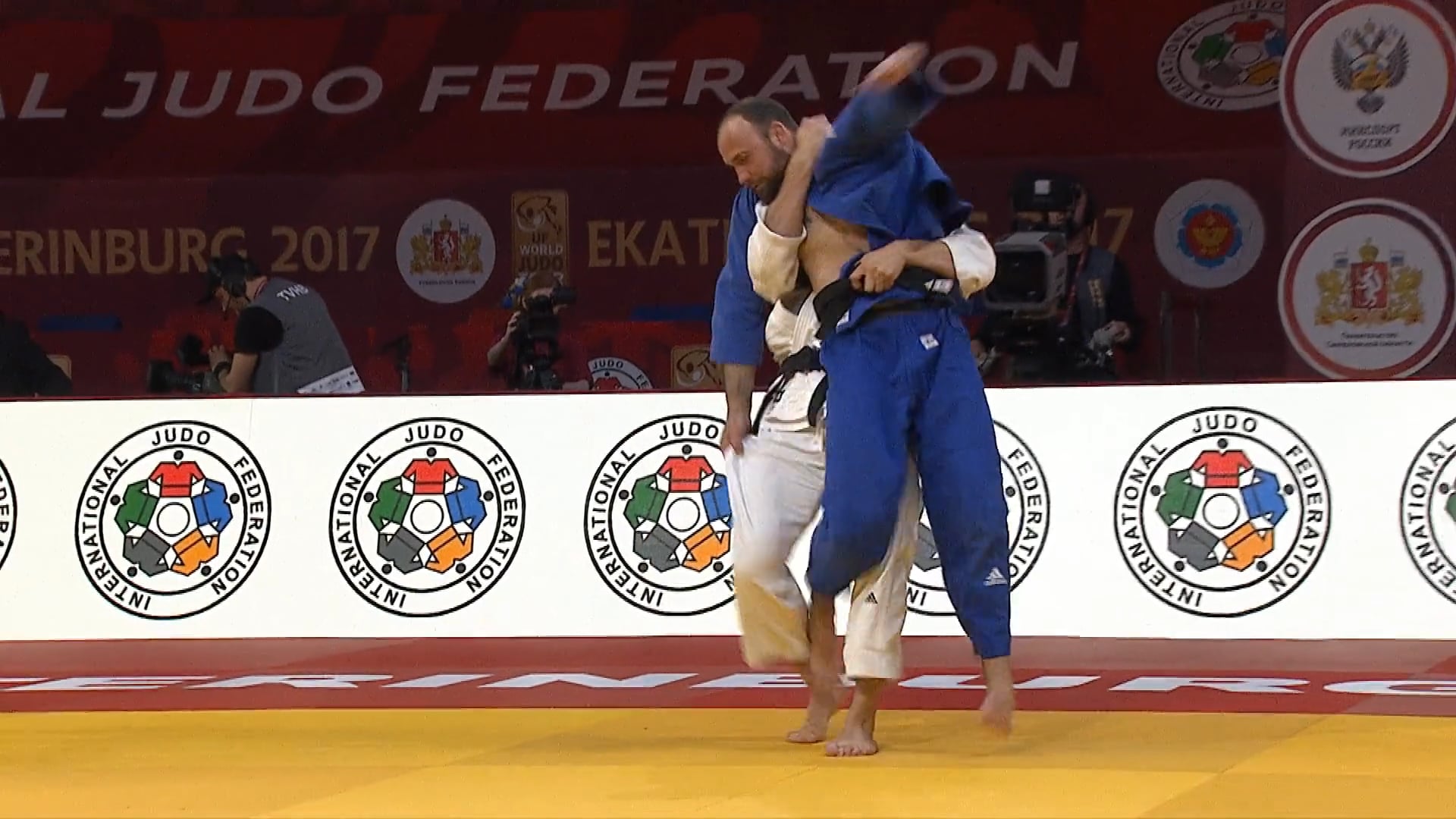 101: Ura nage - AUT v LAT -100kg