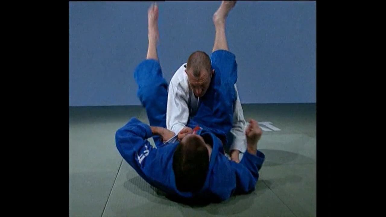 Neil Adams - Omote sankaku jime - leg shape