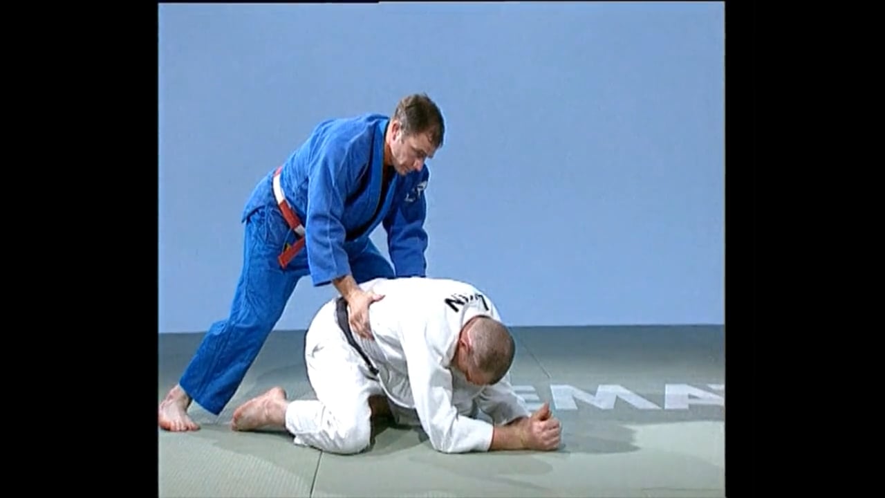 Neil Adams - Transitioning - Staying close