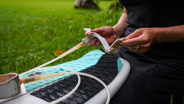 High Performance Shortboard : Why Should You Use a Traction Pad?