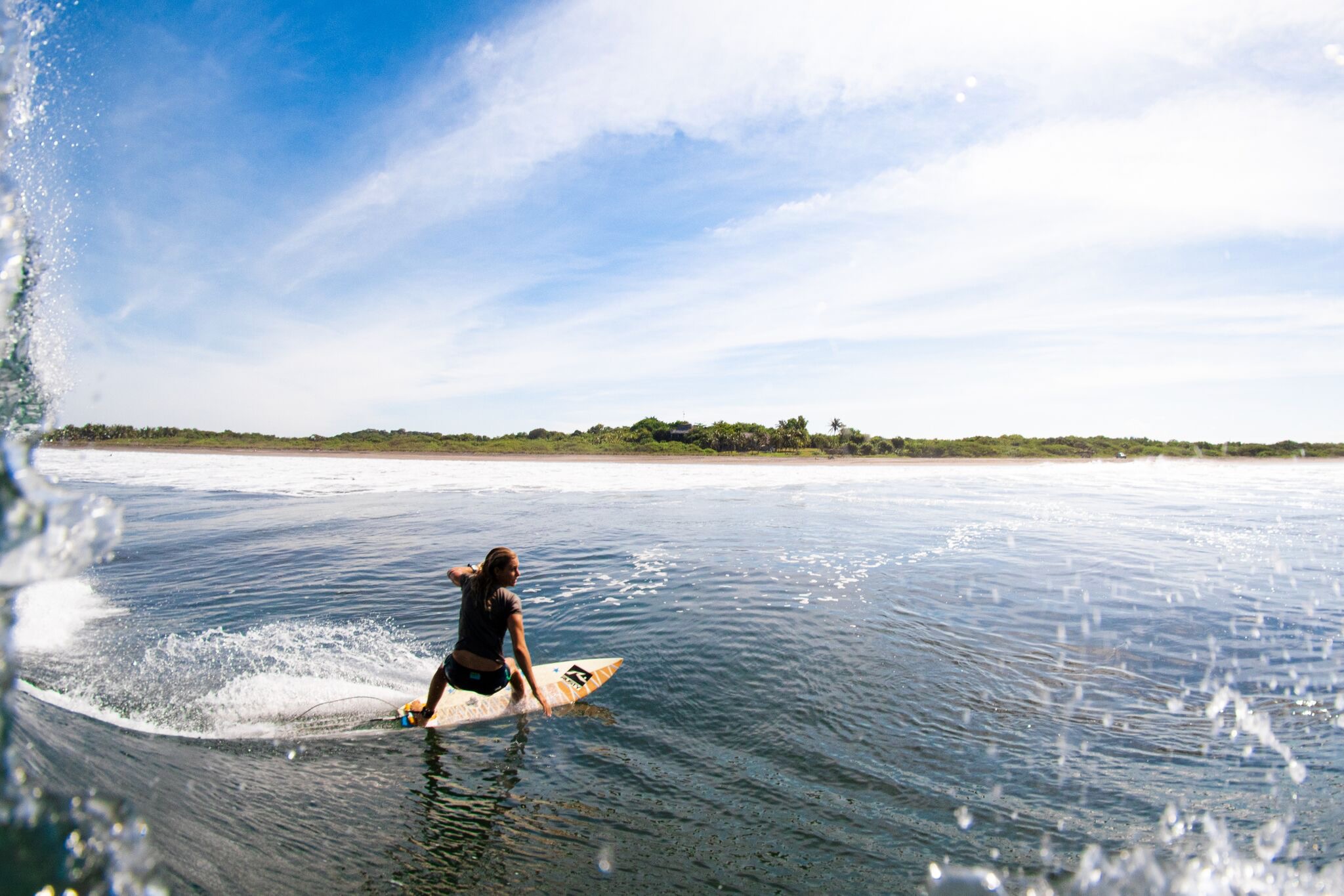 How To Do a Backside Bottom Turn On a Shortboard