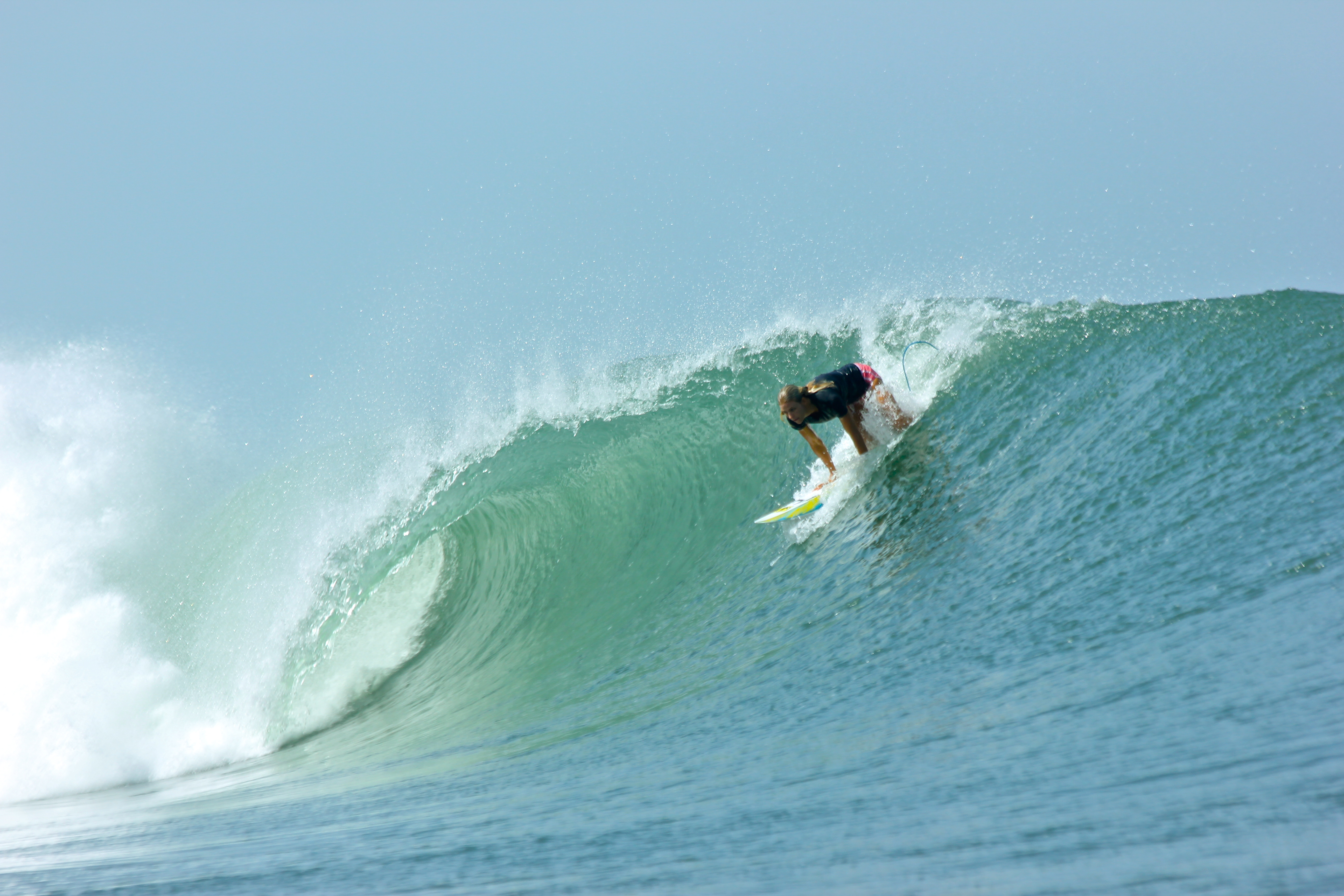 How to Take Off Frontside in Steep Hollow Waves