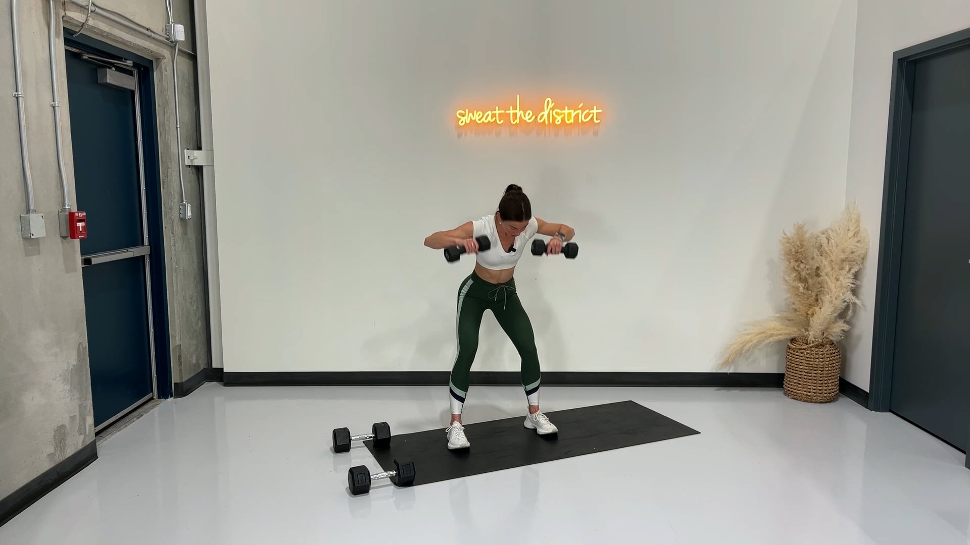 32-minute total body HIIT strength with Meg