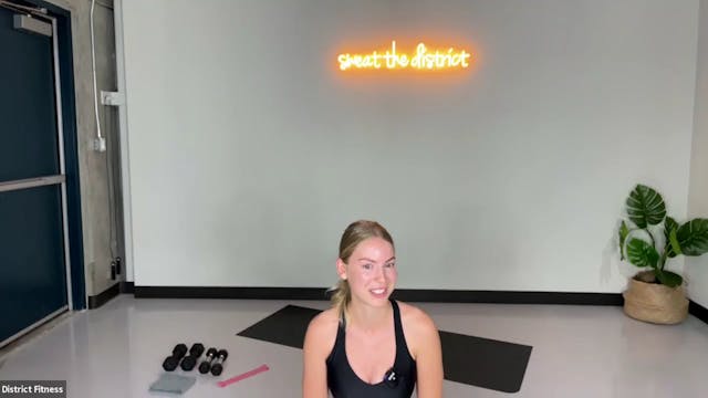 *LIVE*  60-minute advanced barre HIIT...