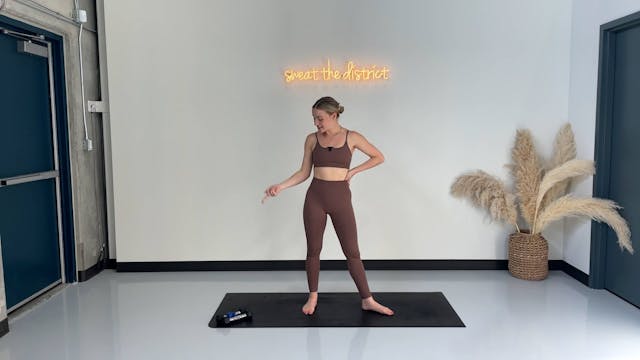 30-minute ass & abs with Aly