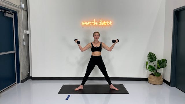 45-minute heavy barre with Aly