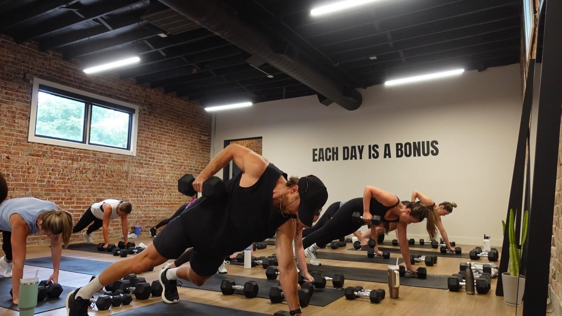 SP.24 / DAY 24 / PERFORM