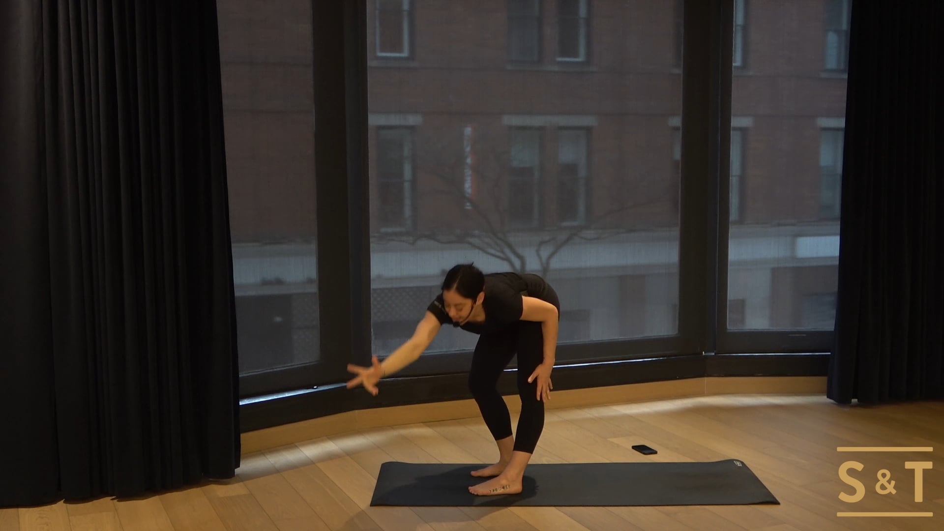 Rhythm and Flow with Angela, Sweat Live Dec. 15 2020