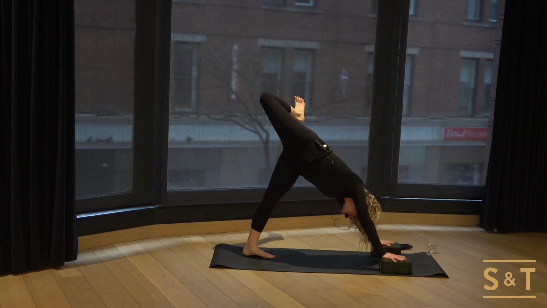 Sweat Flow: Club Cancun with Rachael, Sweat Live Mar 26, 2021