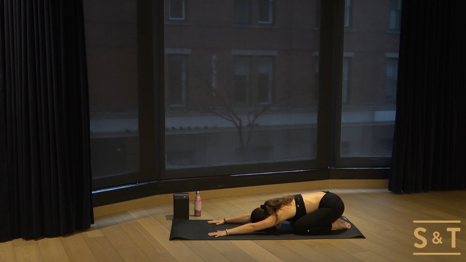 Slay and Stretch with Brittany, Sweat Live Dec. 11 2020