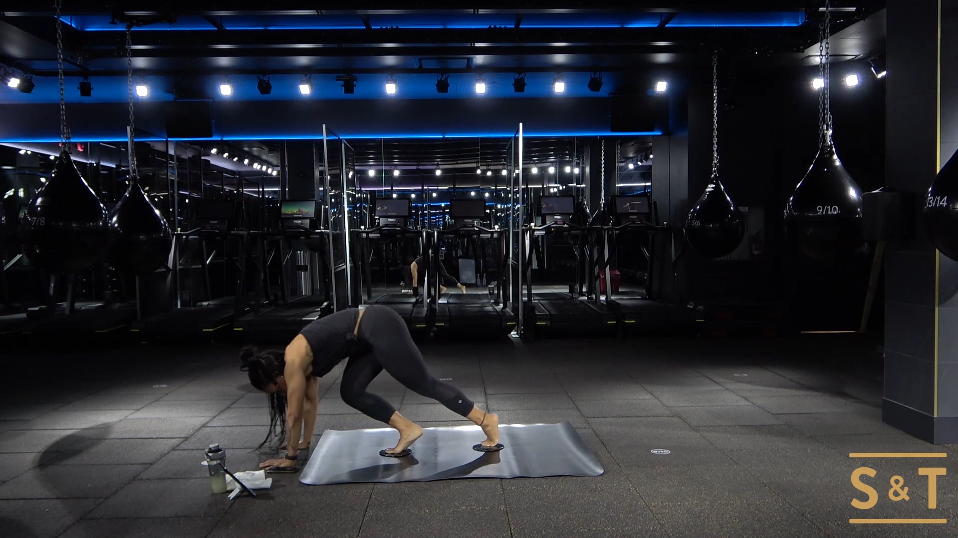 Slow Burn with Tiana, Sweat Live Dec. 21 2020 (Beyonce Vs. Rihanna)