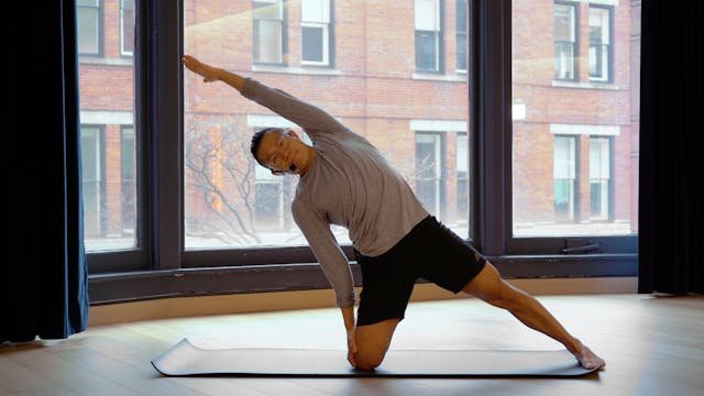Warm-up Flow with Julian: Activation