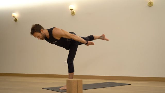 Hip Hop Sweat Flow Yoga with Sheldon