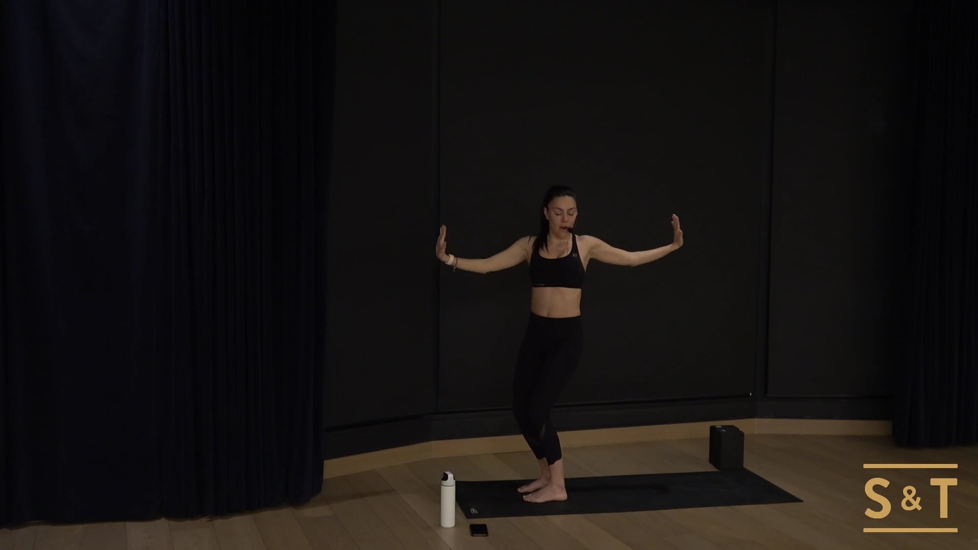 Rhythm & Flow with Carmelinda, Sweat Live Jan 7, 2021