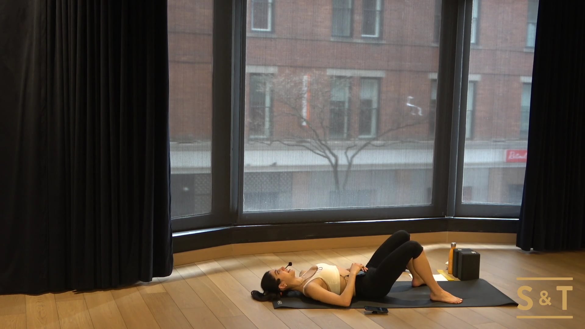 Hot HIIT: 6ix Staycation with Lisa Sweat Live Mar 23 2021