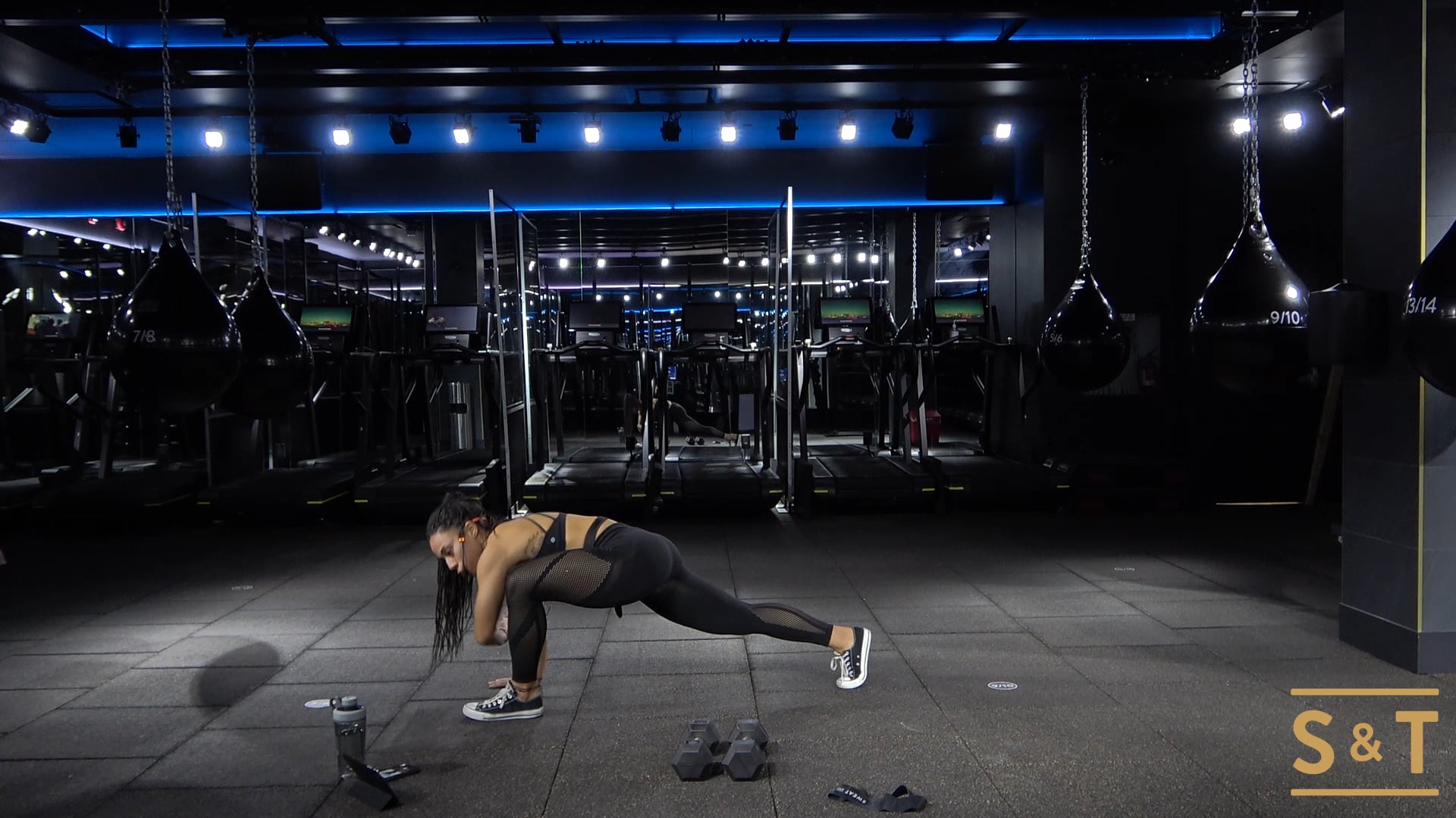 Booty HIIT with Tiana, Sweat Live Dec. 19 2020