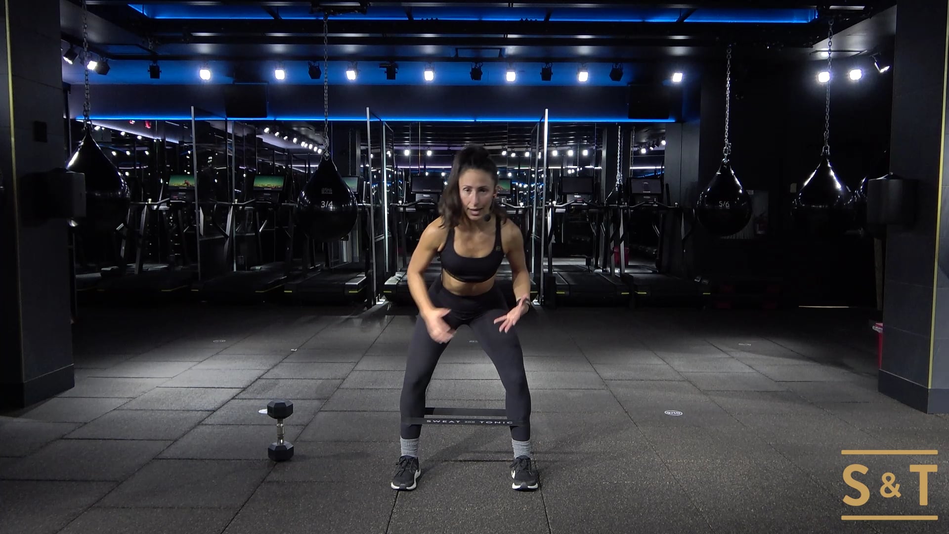 Booty HIIT Express with Irina, Sweat Live Dec. 2 2020