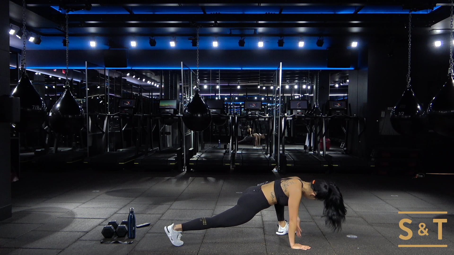 Booty HIIT with Frances, Sweat Live Jan 16, 2021