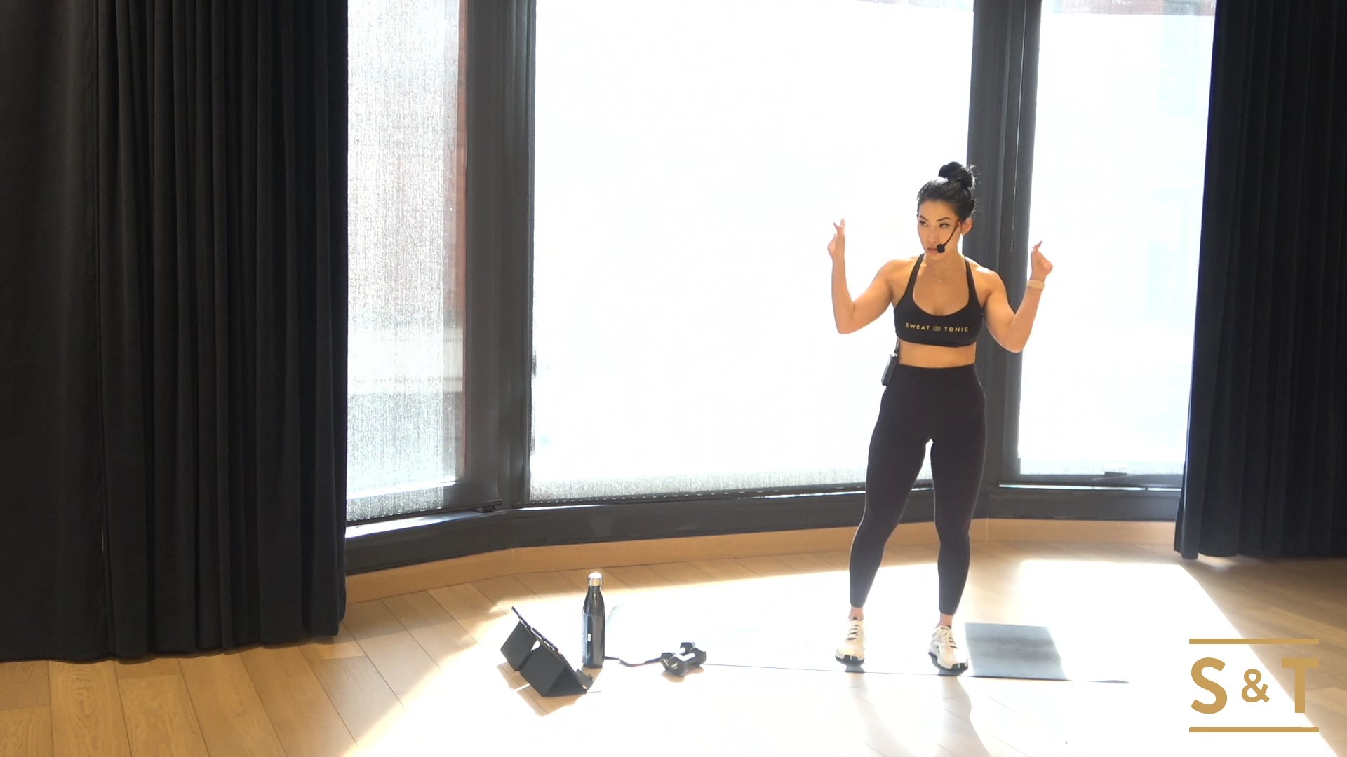 Hot HIIT with Frances, Sweat Live Feb 25, 2021
