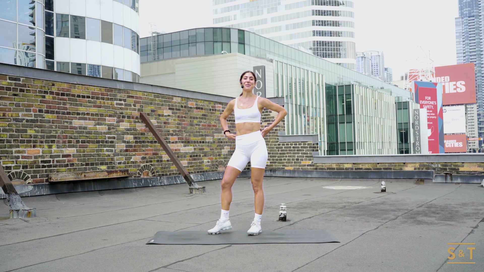 Abs & Assets with Lisa: Class 3