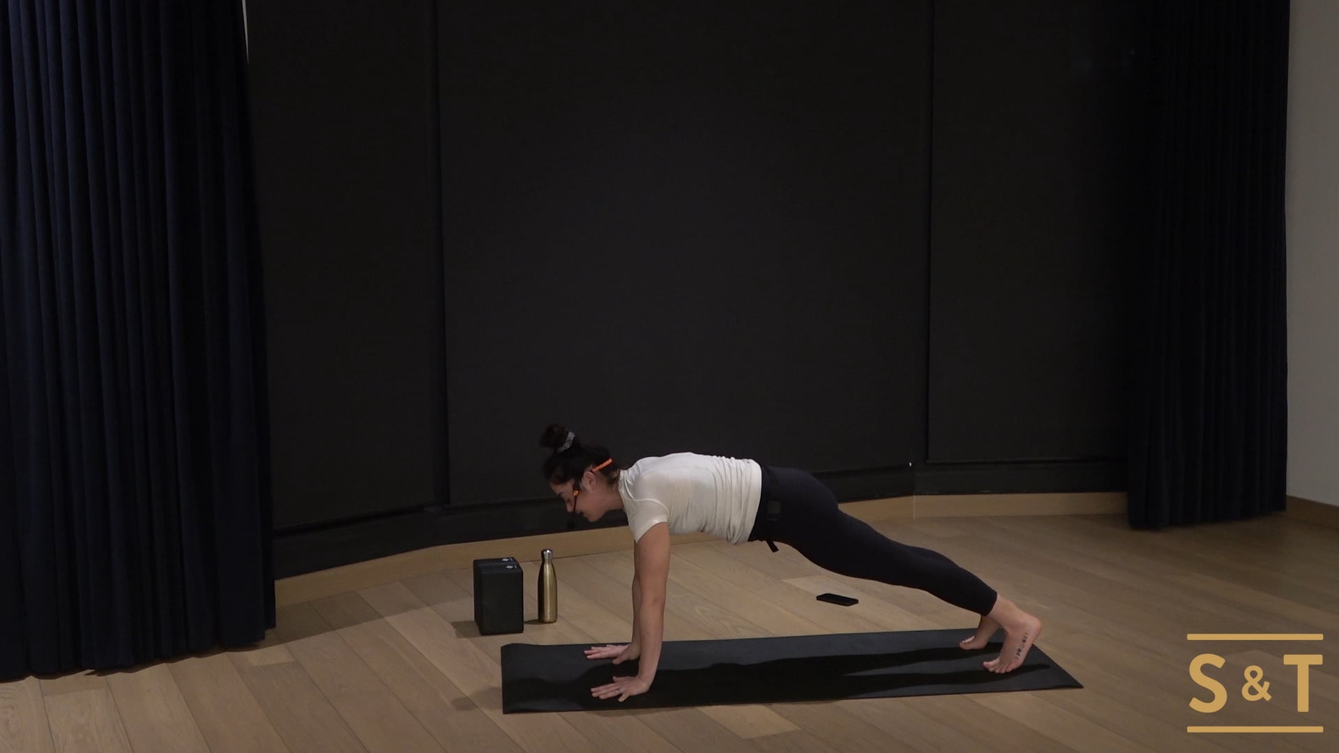 Slow Flow with Angela, Sweat Live Dec. 28 2020