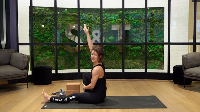 Slow Flow Yoga with Paola: Flexibilit...