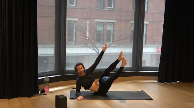 Vinyasa Power Flow with Sheldon, Swea...