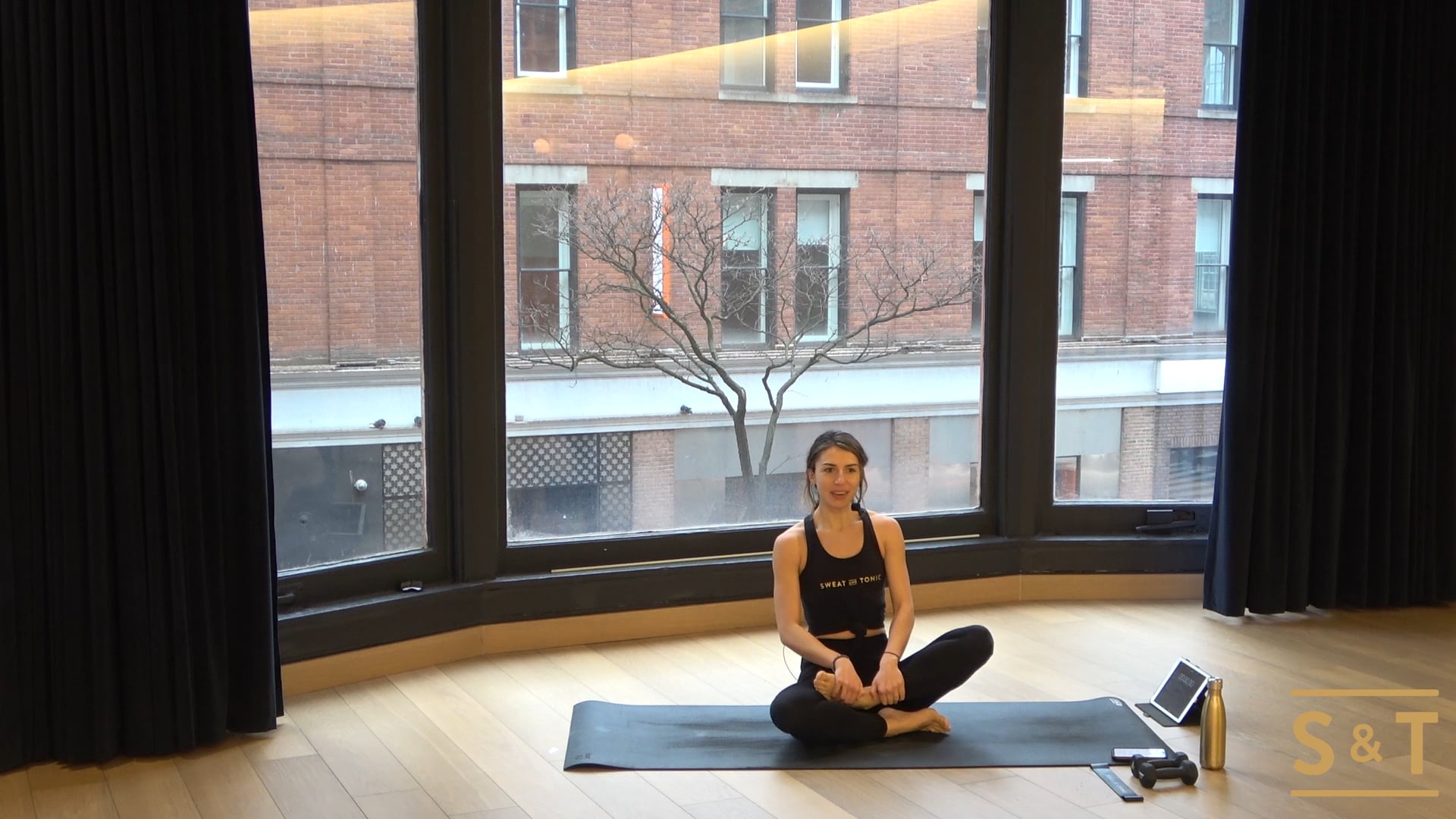 Hot HIIT with Odeta, Sweat Live Dec. 12 2020