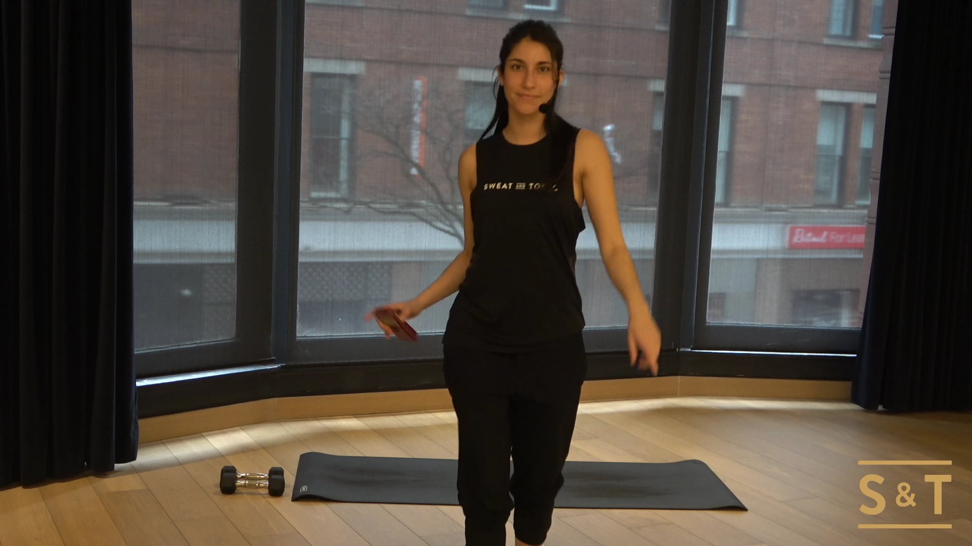 Hot HIIT: Club Cancun with Leila, Sweat Live Mar 26, 2021