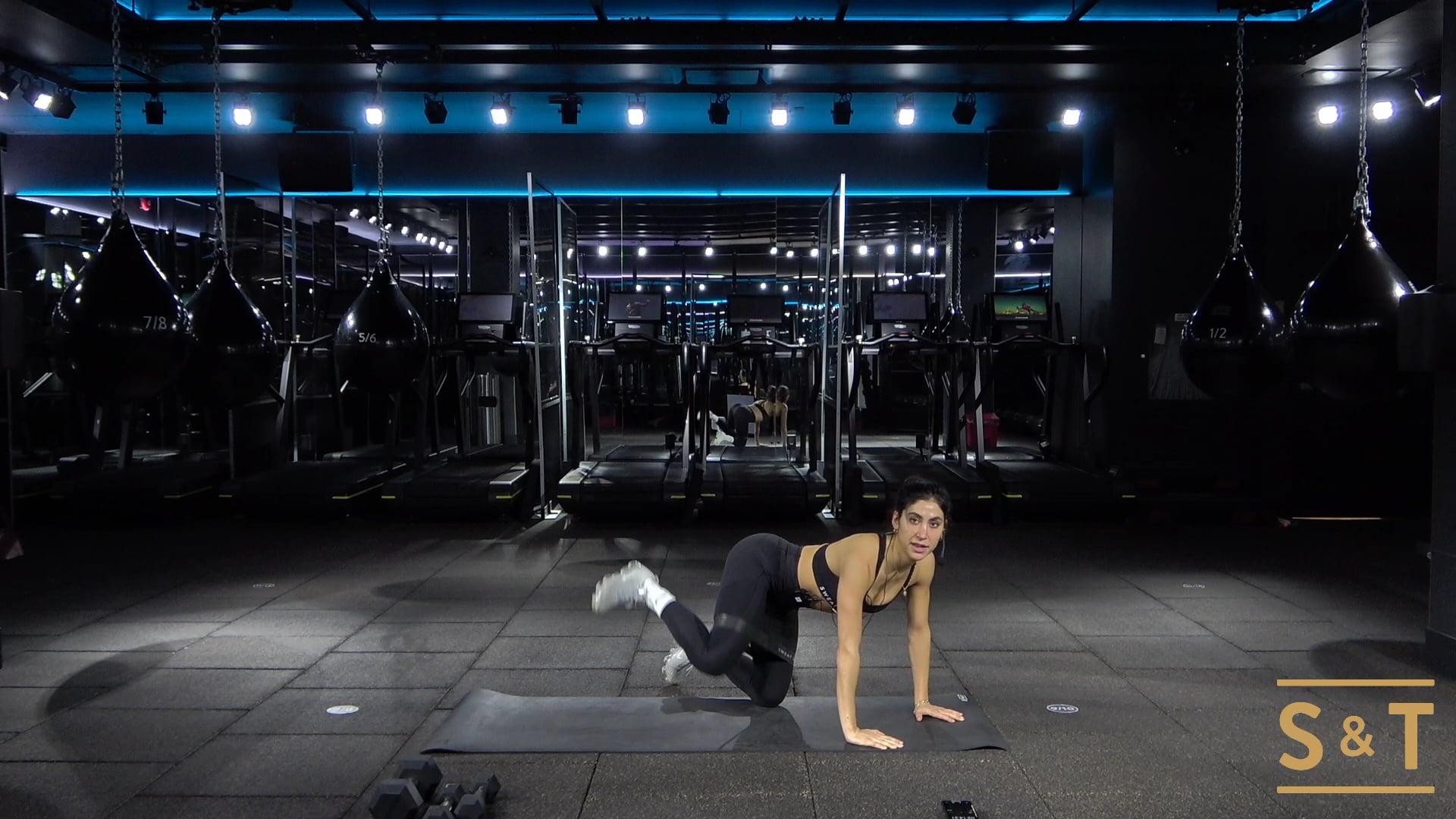 Booty HIIT Express with Lisa, Sweat Live Jan 7, 2021