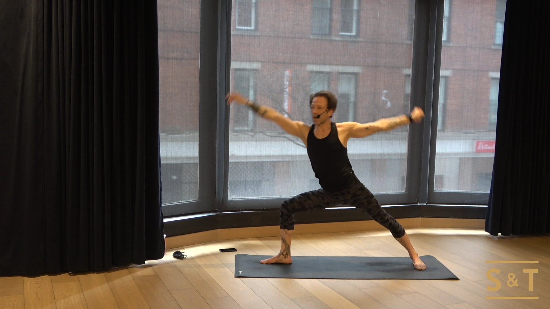 Vinyasa Power Flow: 6ix Staycation with Sheldon, Sweat Live Mar 23, 2021