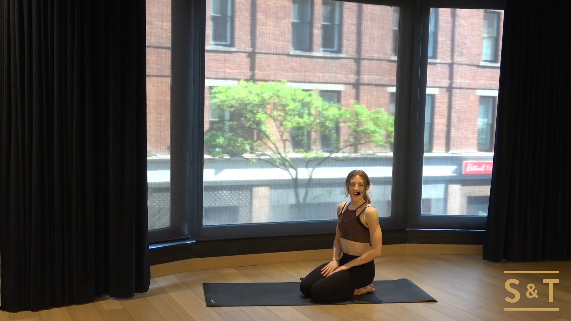 Vinyasa Slow Flow with Rory, Sweat Live Jun 6, 2021