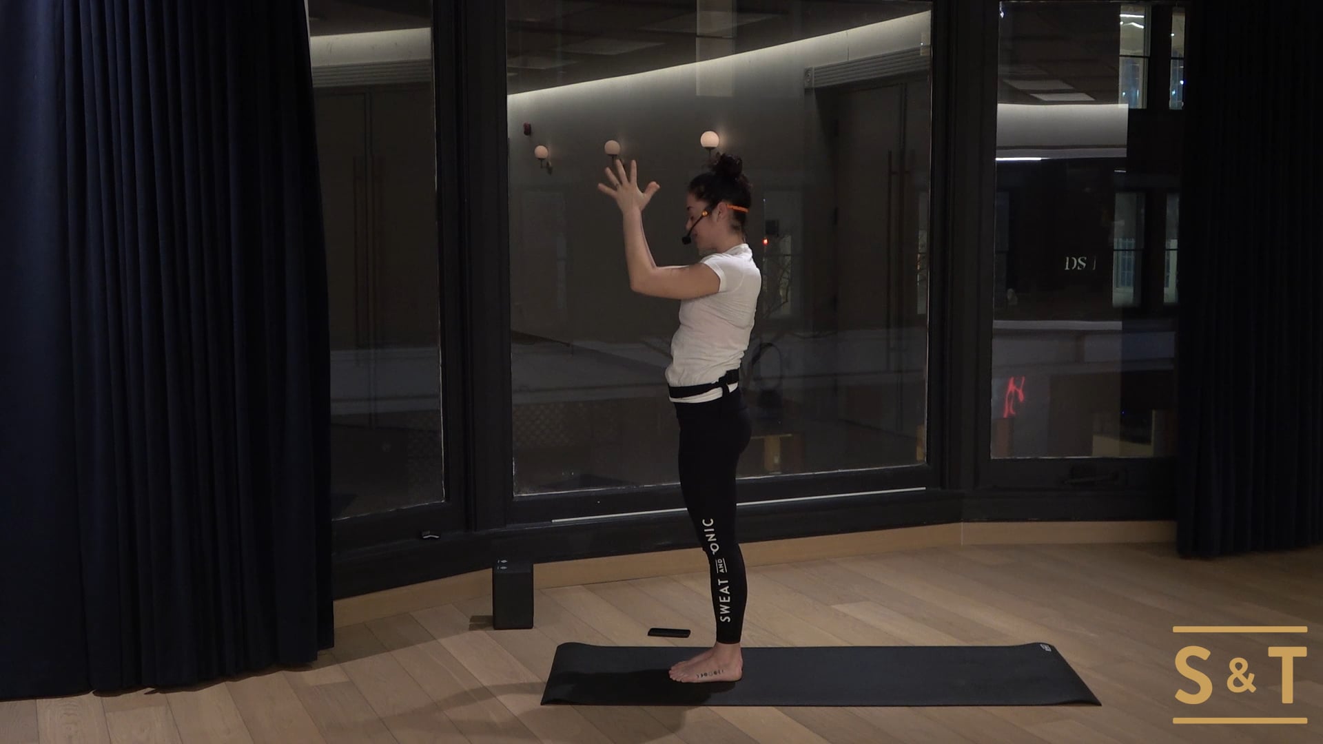 Slow Flow with Angela, Sweat Live Dec 23. 2020 (Festive Flow)