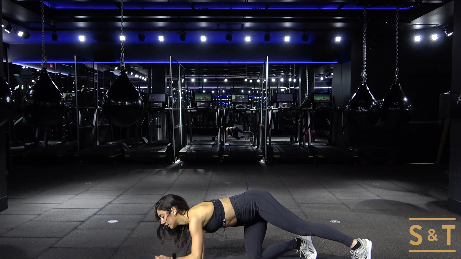 Booty HIIT with Lisa, Sweat Live Dec. 23 2020 