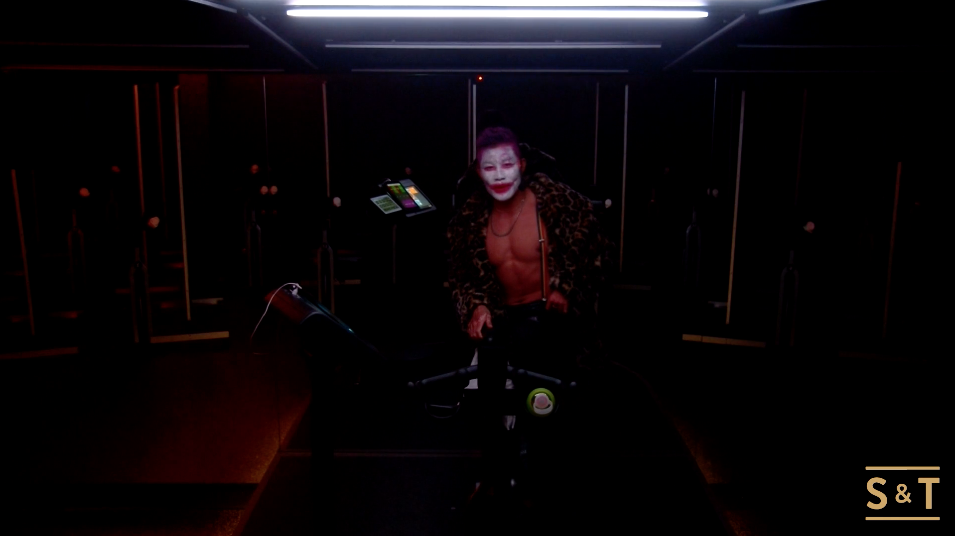 Halloween Express Ride with Julian, Sweat Live Oct. 31 2020