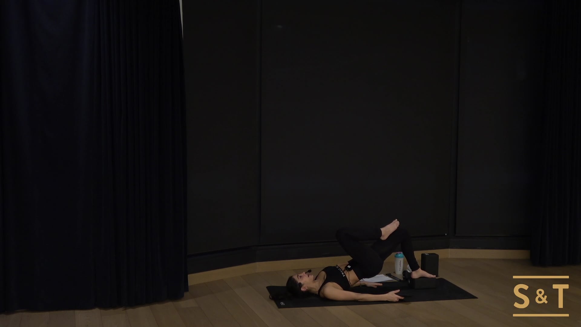 Hot HIIT: Full Body with Lisa, Sweat Live Jan 7, 2021