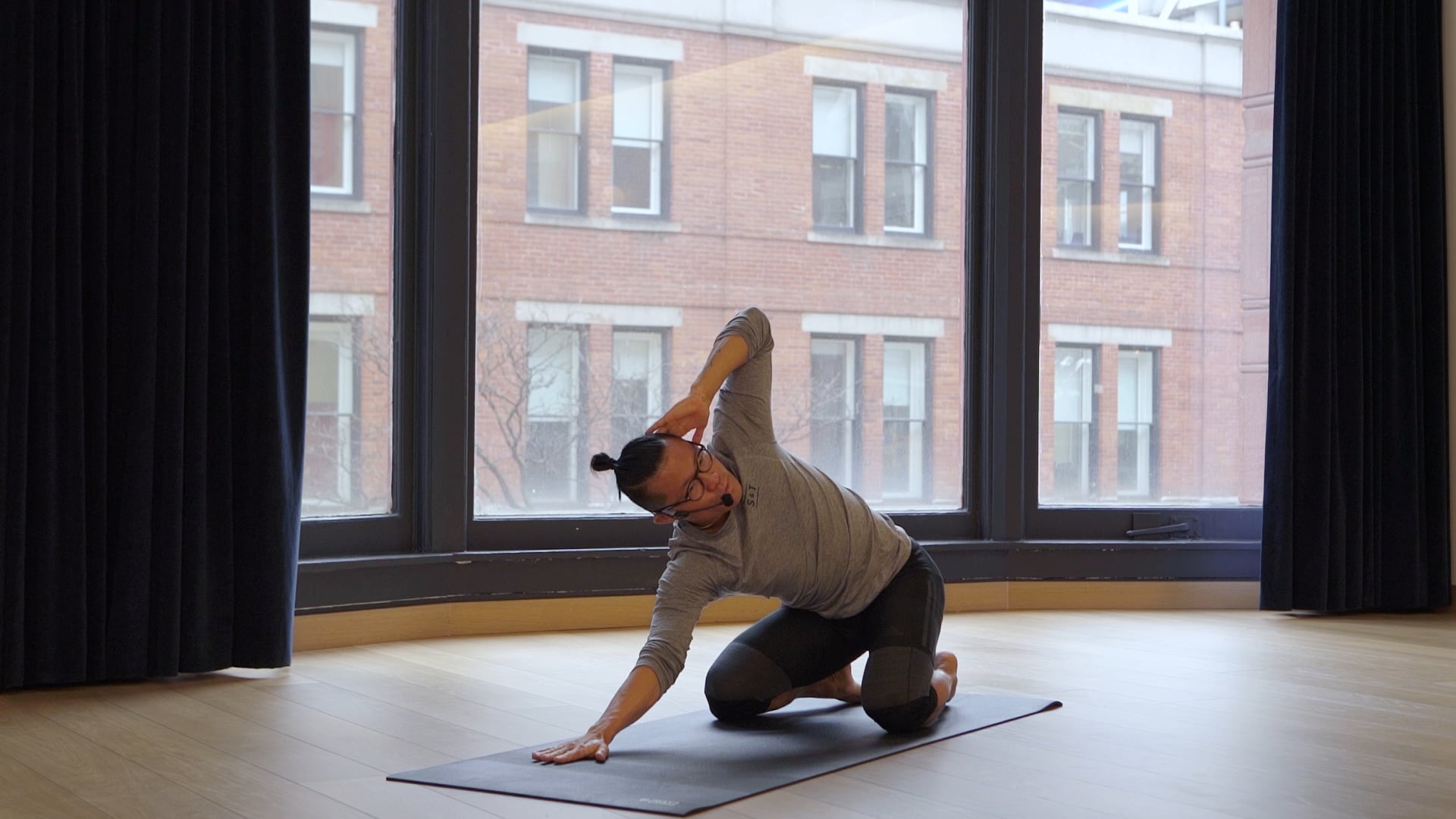 Cool Down Flow with Julian: Class 2