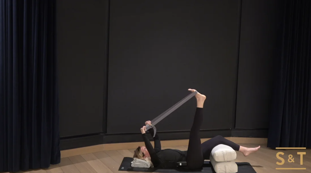 Yin & Calm with Rachael, Sweat Live Apr 5, 2021