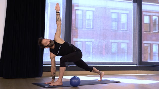 Sweat Flow Yoga with Sheldon: Core Blast