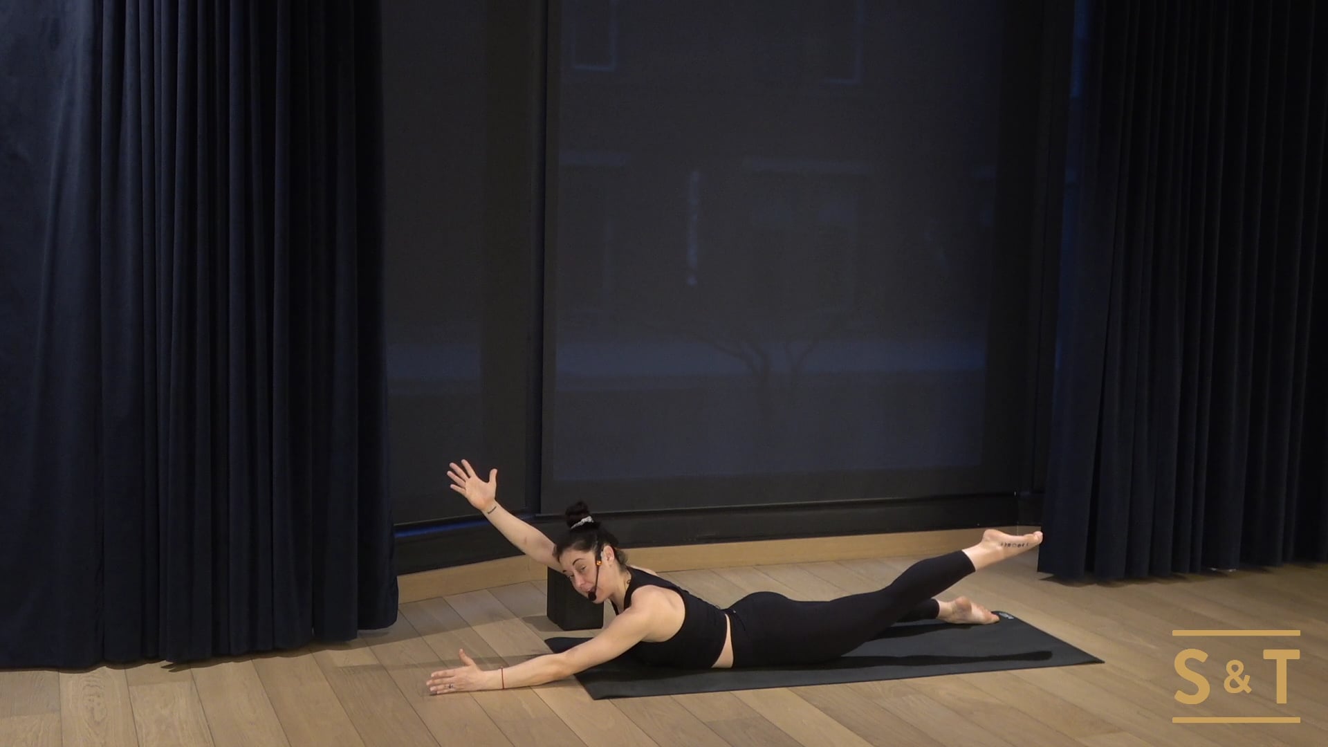 Vinyasa Slow Flow: Pop Pool Party with Angela, Sweat Live Mar 22, 2021