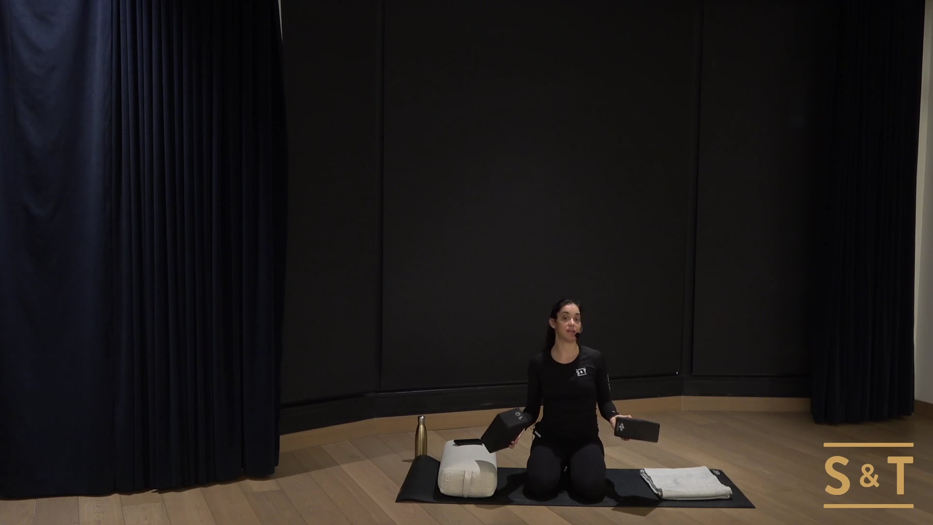 Yin + Chill with Angela, Sweat Live Jan 5, 2021