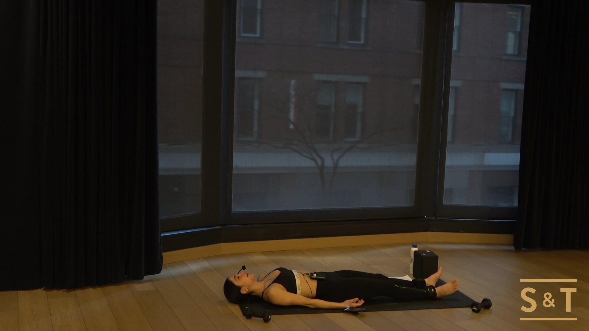 Hot HIIT Abs and Assets with Lisa, Sweat Live Mar 2, 2021