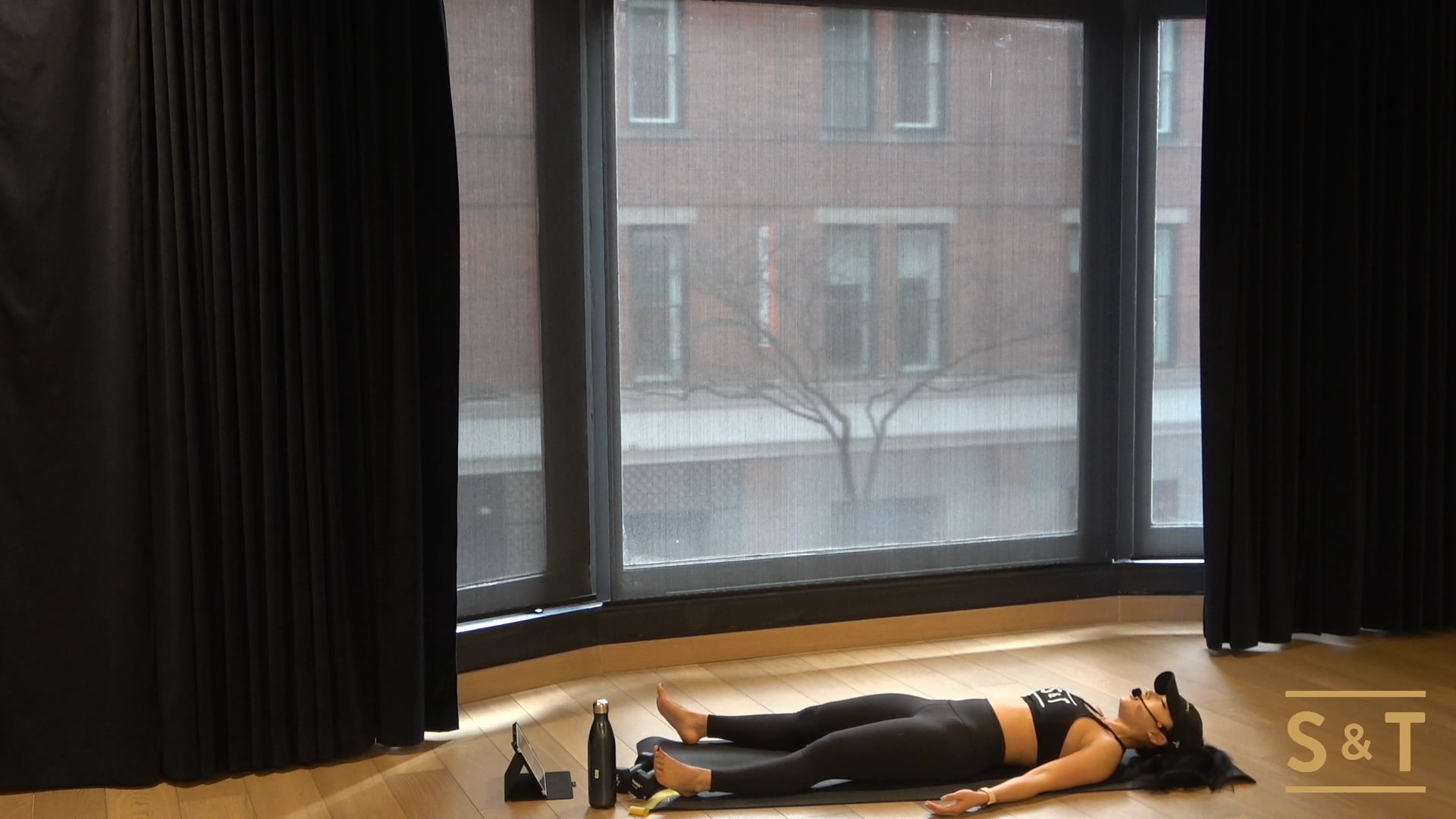 Hot HIIT with Frances, Sweat Live Jan 22, 2021