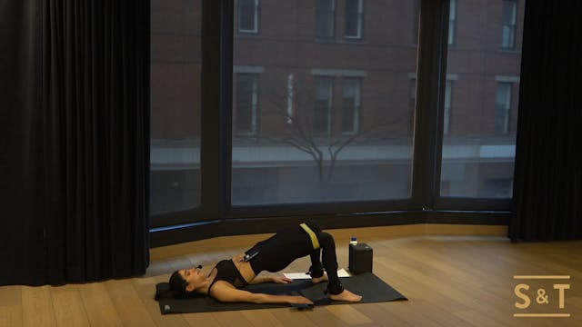 Hot HIIT Full Body with Lisa, Sweat L...