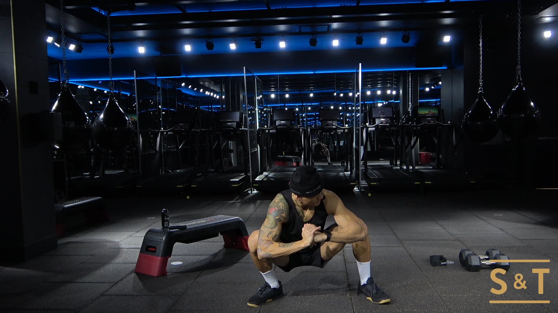 Booty HIIT with David, Sweat Live Mar 26, 2021