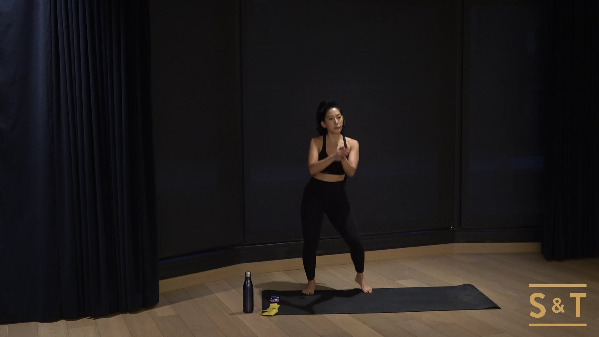 Hot HIIT Full Body with Frances, Sweat Live Jan. 18 2021