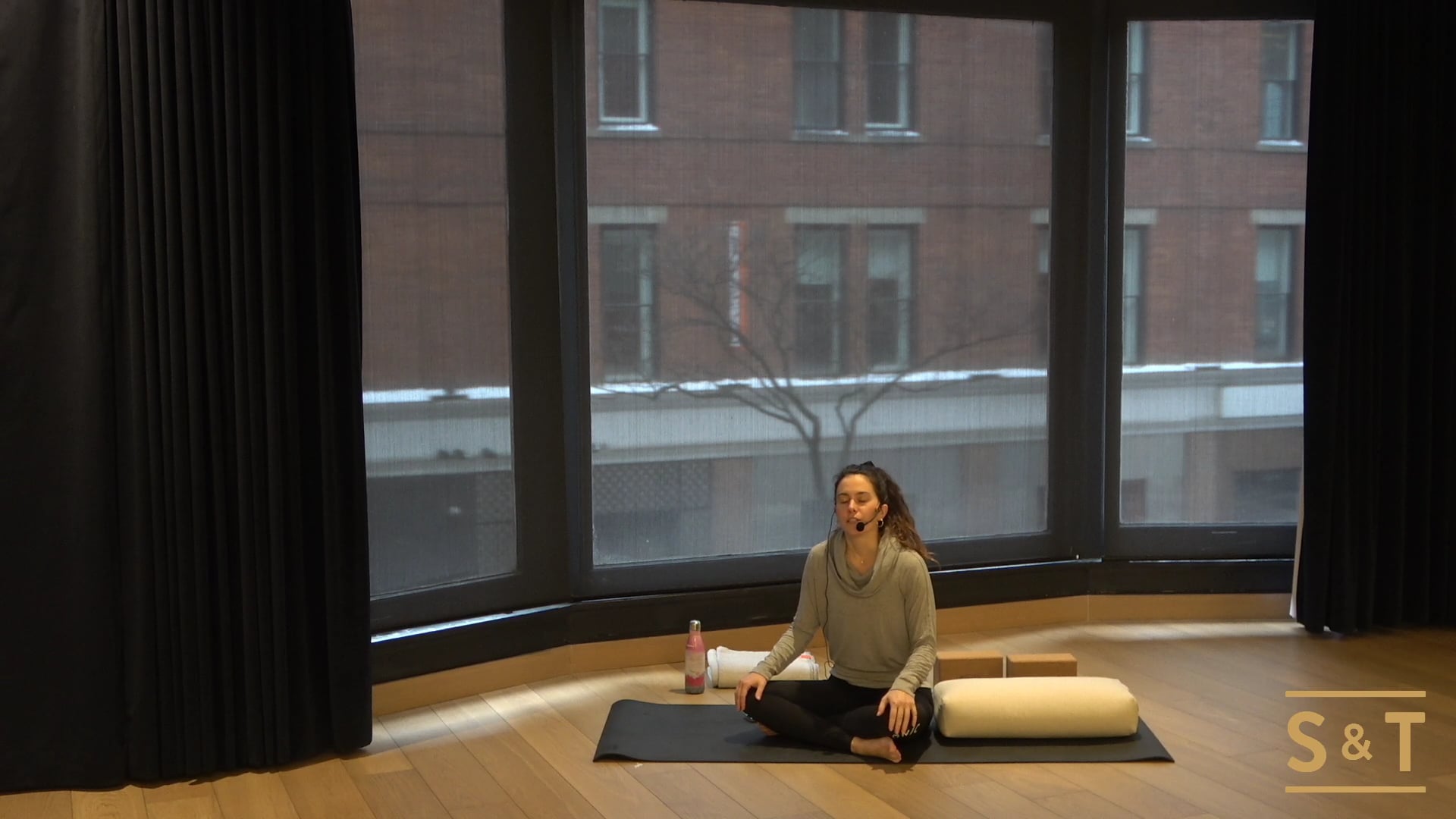 Yin & Chill with Brittany, Sweat Live Jan 31, 2021