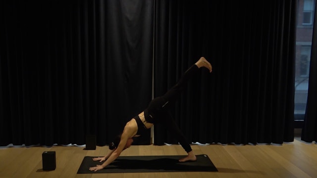 Slow Flow Yoga with Angela, Sweat Live: Nov. 14, 2020